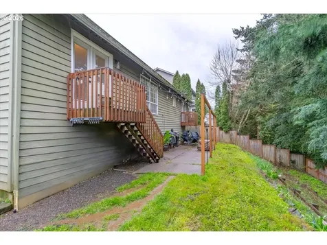 4233 Heavens Way S Salem OR 97302
