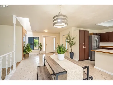 1193 Cedar Place Creswell OR 97426