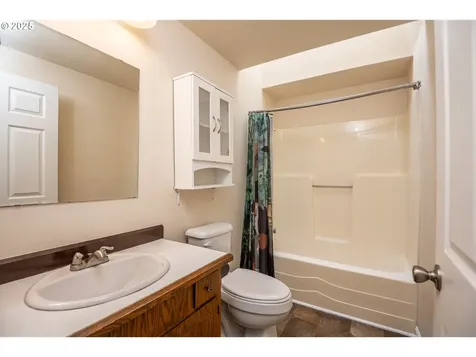 1193 Cedar Place Creswell OR 97426