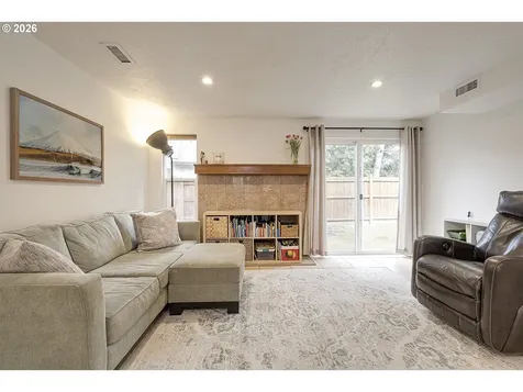 19865 SW 68th Avenue Tualatin OR 97062
