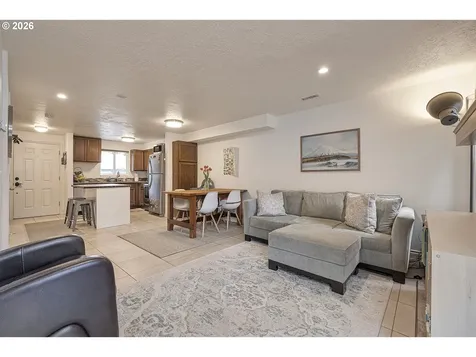 19865 SW 68th Avenue Tualatin OR 97062