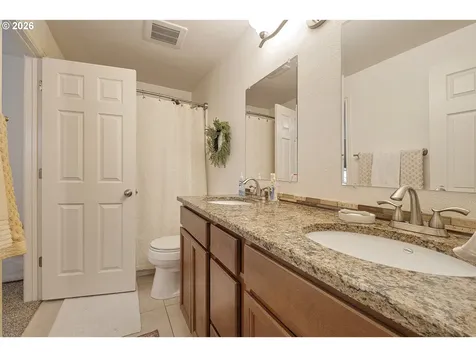 19865 SW 68th Avenue Tualatin OR 97062
