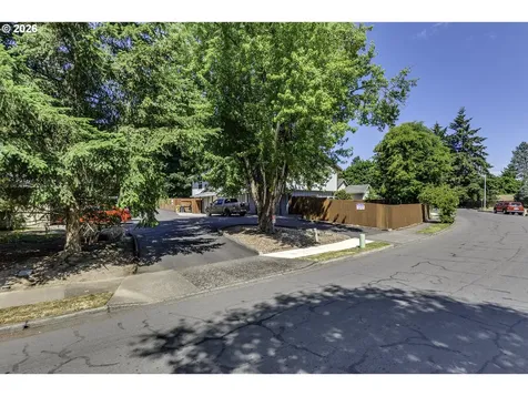 19865 SW 68th Avenue Tualatin OR 97062