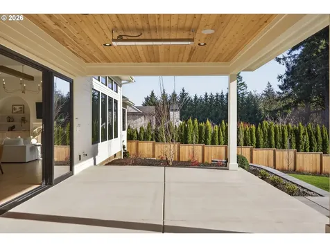 1050 Atwater Road Lake Oswego OR 97034