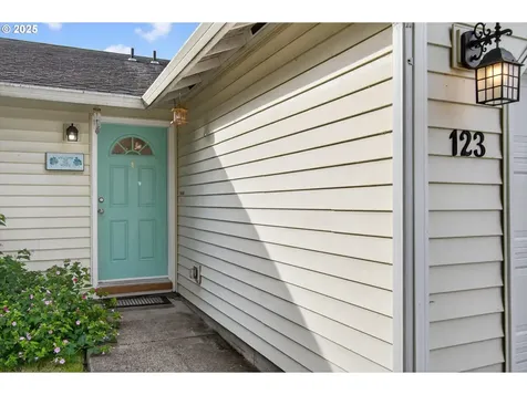 123 Wilshire Way Kelso WA 98626
