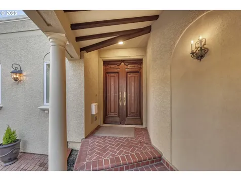 2338 SW 15th Avenue Portland OR 97201