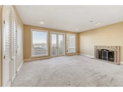 2338 SW 15th Avenue Portland OR 97201