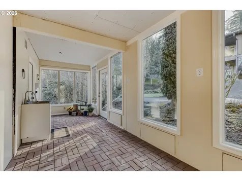 2338 SW 15th Avenue Portland OR 97201