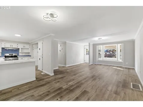 12200 NE 33rd Street Vancouver WA 98682