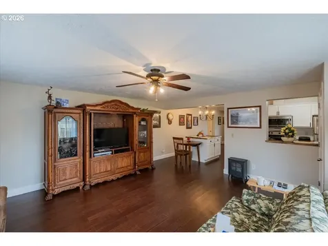 2990 Harding Court Sweet Home OR 97386