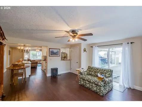 2990 Harding Court Sweet Home OR 97386