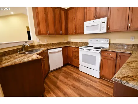 2360 NW Witherspoon Avenue Roseburg OR 97471