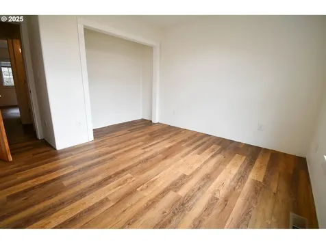 2360 NW Witherspoon Avenue Roseburg OR 97471