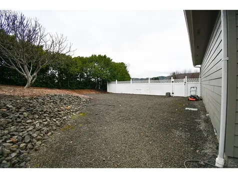 2360 NW Witherspoon Avenue Roseburg OR 97471