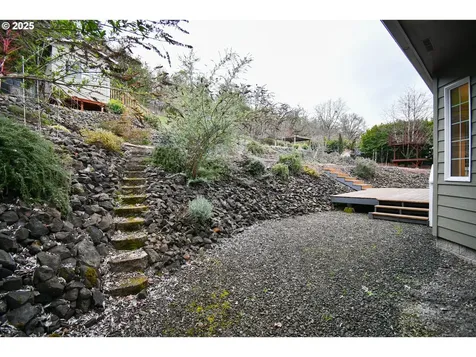2360 NW Witherspoon Avenue Roseburg OR 97471