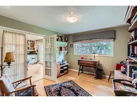2335 SW Garden View Avenue Portland OR 97225