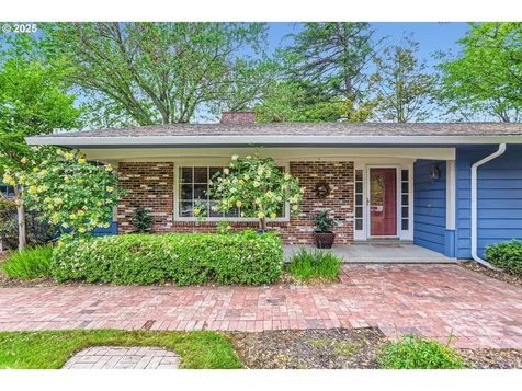 2335 SW Garden View Avenue Portland OR 97225