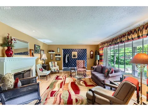2335 SW Garden View Avenue Portland OR 97225