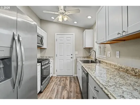 634 S Sunrise Drive Jefferson OR 97352