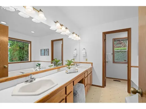 495 SW 167th Avenue Beaverton OR 97006