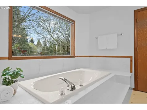 495 SW 167th Avenue Beaverton OR 97006