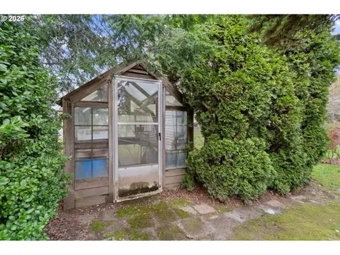 495 SW 167th Avenue Beaverton OR 97006