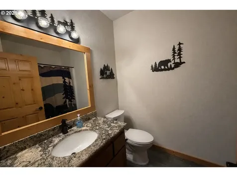 125 Melgard Court Detroit OR 97342