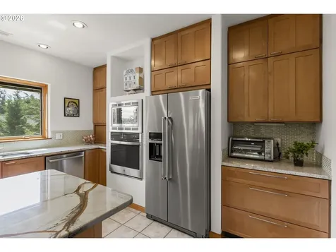 88369 Timberline Drive Veneta OR 97487