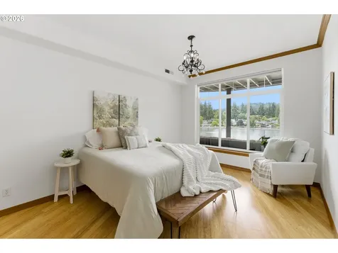 123 3rd Street Lake Oswego OR 97034