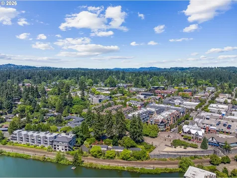 123 3rd Street Lake Oswego OR 97034