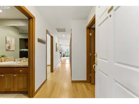 123 3rd Street Lake Oswego OR 97034