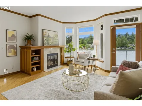 123 3rd Street Lake Oswego OR 97034