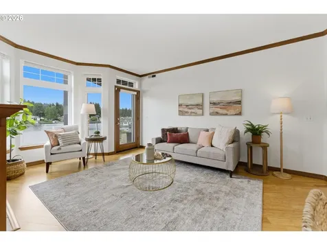 123 3rd Street Lake Oswego OR 97034