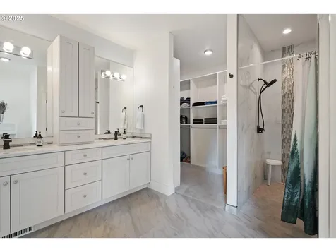 17908 NE 391st Street Amboy WA 98601