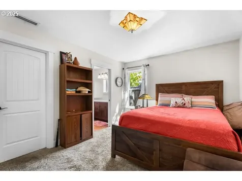 2803 NE 121st Court Vancouver WA 98682