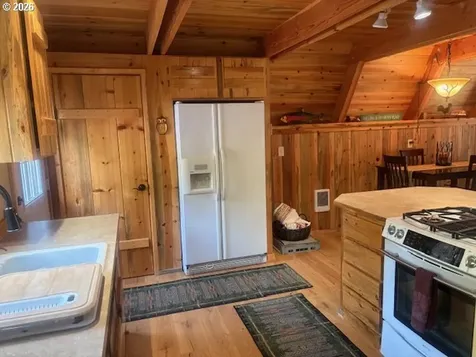 19021 Alpine Breeze Way Crescent Lake OR 97733