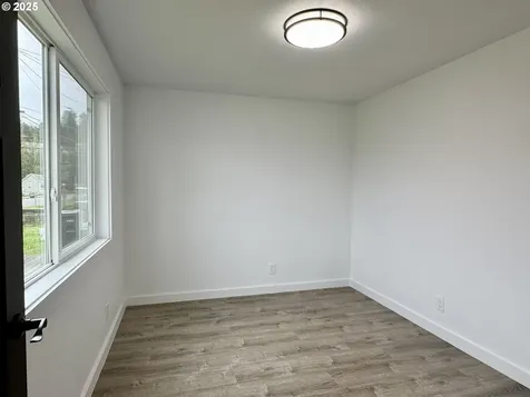 2072 Harrison Street North Bend OR 97459