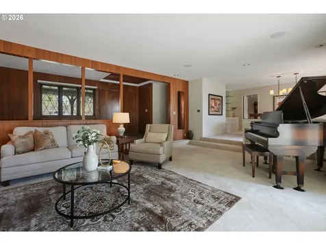 7260 SW Northvale Way Portland OR 97225