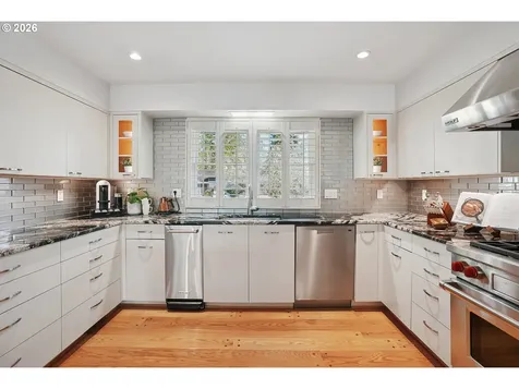 7260 SW Northvale Way Portland OR 97225