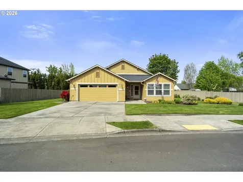 10002 NE 144th Avenue Vancouver WA 98682