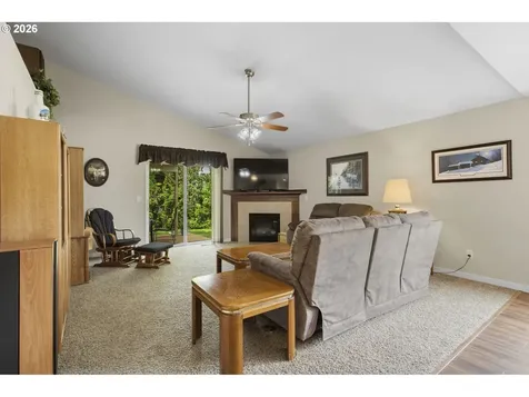 10002 NE 144th Avenue Vancouver WA 98682