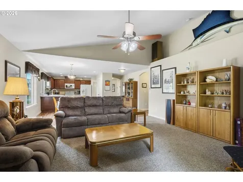 10002 NE 144th Avenue Vancouver WA 98682