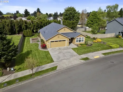 10002 NE 144th Avenue Vancouver WA 98682