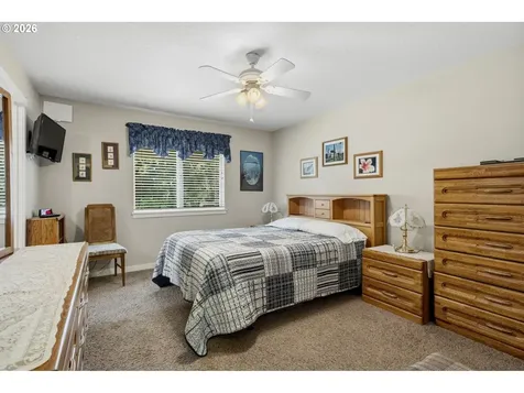 10002 NE 144th Avenue Vancouver WA 98682