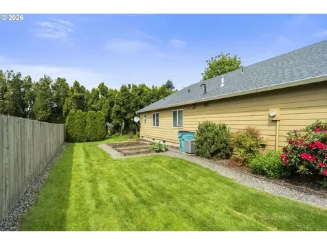 10002 NE 144th Avenue Vancouver WA 98682