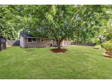 881 S Linden Street Cornelius OR 97113