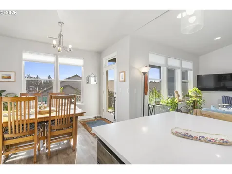 2053 N 4th Way Ridgefield WA 98642