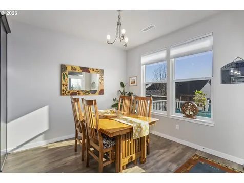 2053 N 4th Way Ridgefield WA 98642