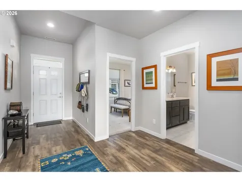 2053 N 4th Way Ridgefield WA 98642