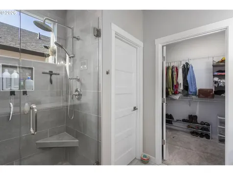 2053 N 4th Way Ridgefield WA 98642